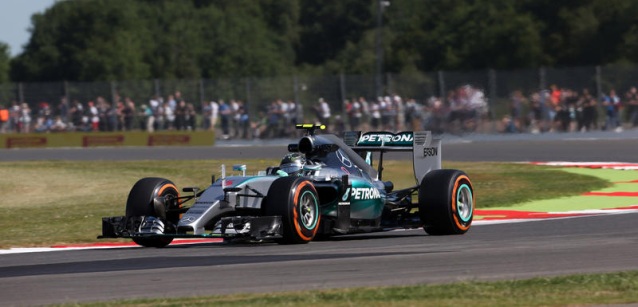 Silverstone – Libere 2<br />Rosberg suona la carica