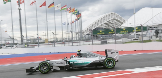 Sochi – Qualifica<br />Rosberg, facile pole