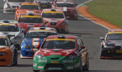 Mugello, gara: dalla 4 ore emergono Zucchi-Zucchi-Villa