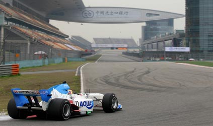 Shanghai, qualifica 1-2: doppia pole della Svizzera di Jani