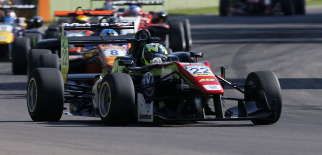 Imola, qualifica 2<br />Camara super, Eriksson in pole