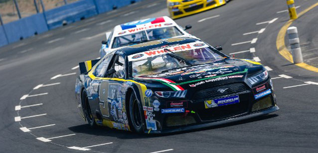 Nascar Whelen Euro Series<br />Chini firma con Double T