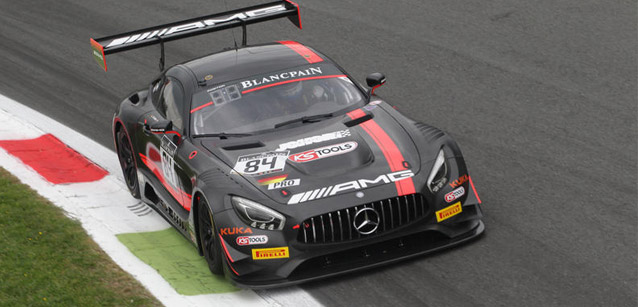 Endurance - Monza<br />La pole alla Mercedes HTP di Buhk<br />