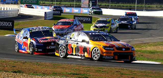 Symmons Plains, gare<br />Davison ruba la scena a Van Gisbergen