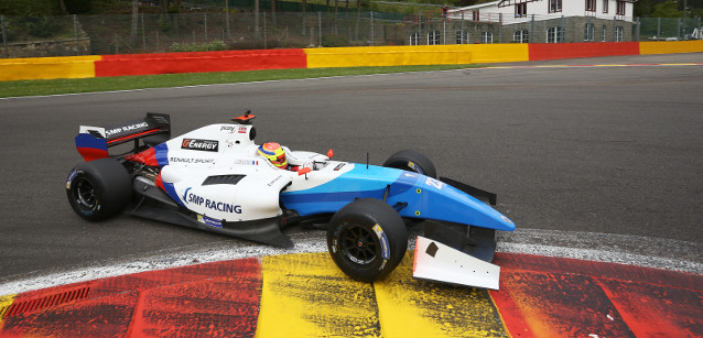 Spa - Qualifica 1<br />Vaxiviere porta la prima pole a SMP