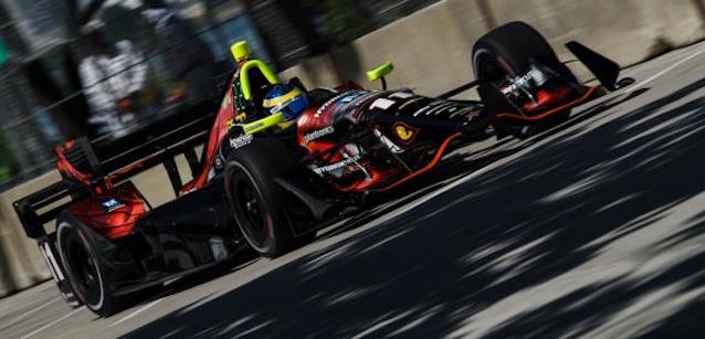 Detroit, gara 1<br />A sorpresa vince Bourdais