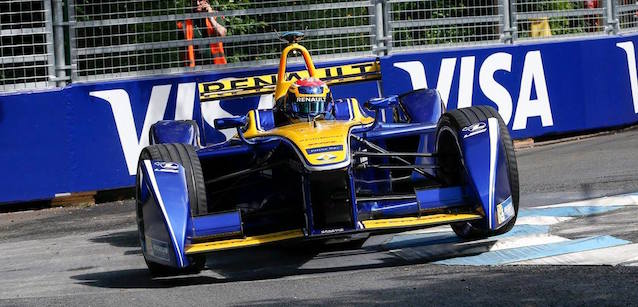 Londra, gara 2<br />Buemi campione col GPV