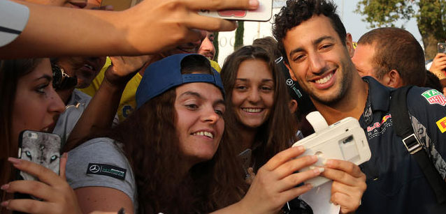 Ricciardo: "Favorito alla vittoria?<br />Scommettete che arrivo nella top 10"