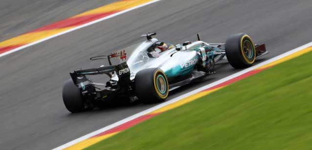 Spa - Libere 2<br />Hamilton doma Raikkonen