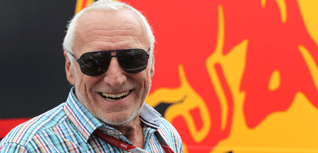 L'augurio di Mateschitz<br />"Se saremo a 0"5 dalla Mercedes..."