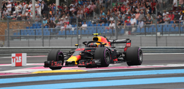 Red Bull seconda con Verstappen,<br />ma l'ala &egrave; costata il podio a Ricciardo