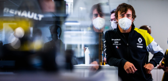 Alonso prepara gi&agrave; il 2021:<br />a breve primo test con la Renault<br />