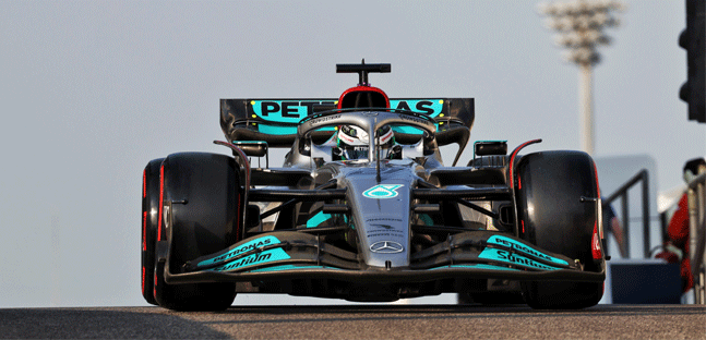 Vesti con la Mercedes nel primo<br />turno libero del GP del Messico