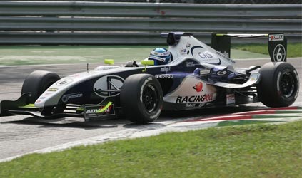 Monza, qualifica: Van der Drift in pole, suicidio Ammermuller