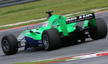 Sepang, qualifica 2: Adam Carroll porta l'Irlanda in pole