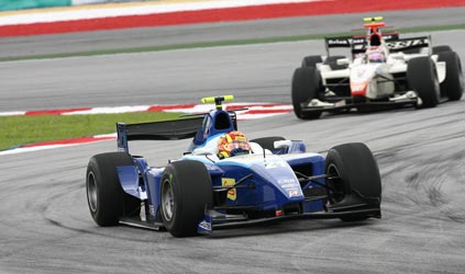 Sepang, gara 1: Diego Nunes vince per il team Piquet GP