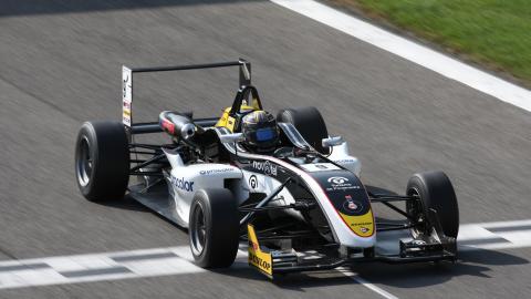 Monza, qualifica: Miguez-Mendez al top