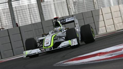 Abu Dhabi, libere 3: Button non scherza