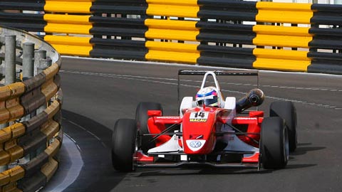 Macao - Gara di Qualifica<br>Vernay sorprende Tom's