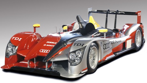 Nuova livrea per l'Audi R15 Plus<br>Pronta per la sfida al Paul Ricard