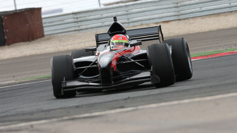 Navarra, libere 1: Grosjean traccia la via