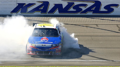 Kansas, gara: Biffle vince, Johnson in vetta