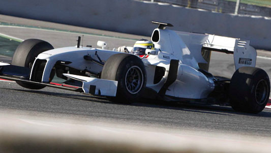 Test Pirelli ad Al Sakhir