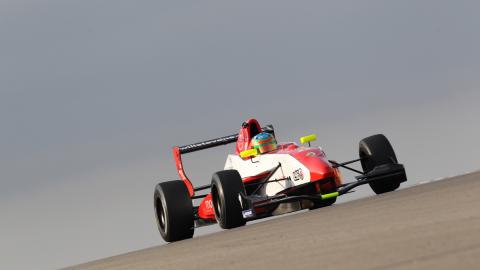 Alcaniz, libere 1<br>Stevens e Fortec aprono la stagione