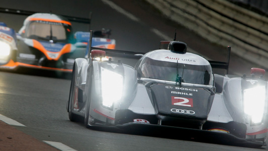 Le Mans - Dopo 15 minuti&#8232;<br>Audi subito al top, Aston in difficolt&agrave;