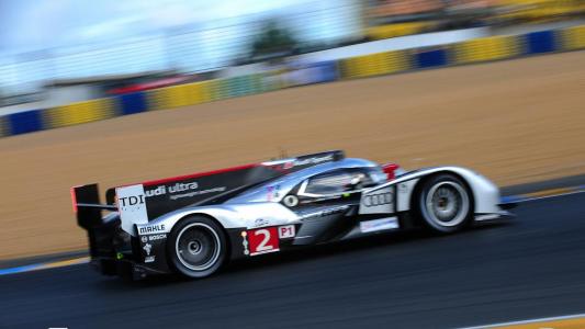 Le Mans – Dopo 15 ore<br> Fassler riprende il comando