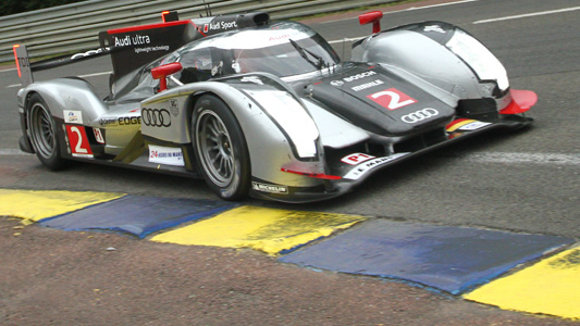 Le Mans - Dopo 18 ore<br>Treluyer scatenato, Sarrazin penalizzato 