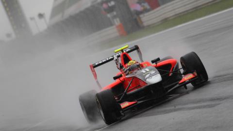 Nurburgring, gara 1: prima di Haryanto