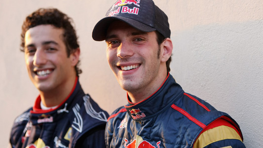 CLAMOROSO - Rivoluzione Toro Rosso<br>Dentro Ricciardo-Vergne, fuori Alguersuari-Buemi