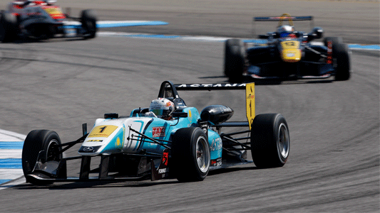 Hockenheim - Gara 3<br>Juncadella e Sainz fanno il vuoto