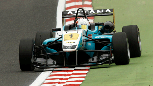 Brands Hatch - Qualifica<br>Pole per Juncadella, Marciello secondo