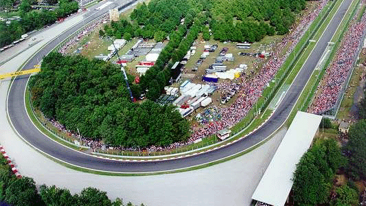 Monza, la pista con le bolle