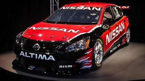 Nissan svela la Altima per il V8 Supercars