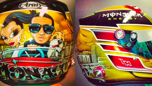 Hamilton, Nicole e Roscoe sul casco 