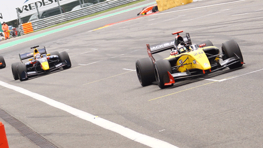 Spa - Gara 1<br>Magnussen vince e fa 100