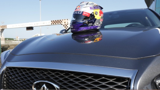 Abu Dhabi - Nuovo casco per Vettel