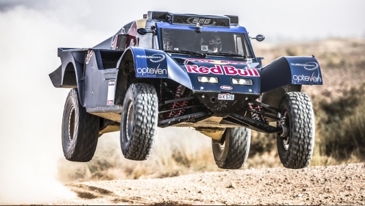 Dakar - 2° Tappa<br>Honda ancora in fuga. Sainz insegue Peterhansel 