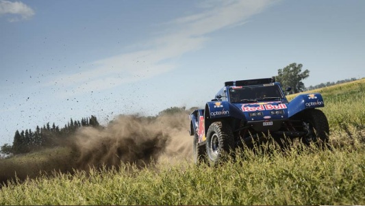 Dakar - 4° Tappa<br>Sainz risorge, Despres affonda