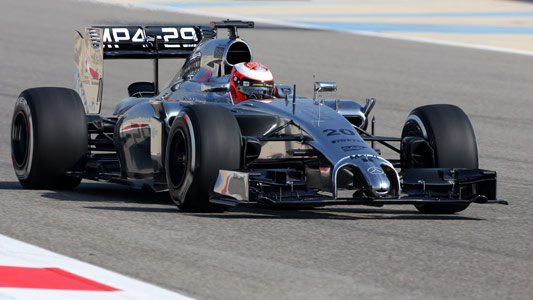 Al Sakhir, 1° turno<br>Motori Mercedes al top, Red Bull KO