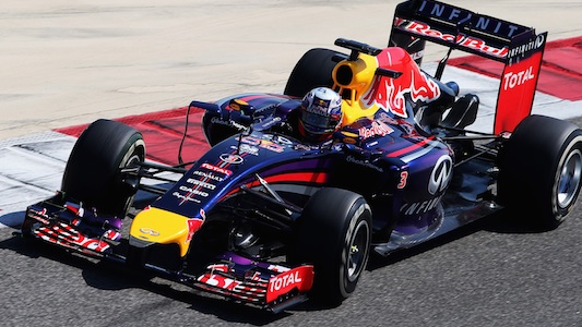 Corsa contro il tempo della Red Bull<br>Button: 'Mai visto nulla del genere'