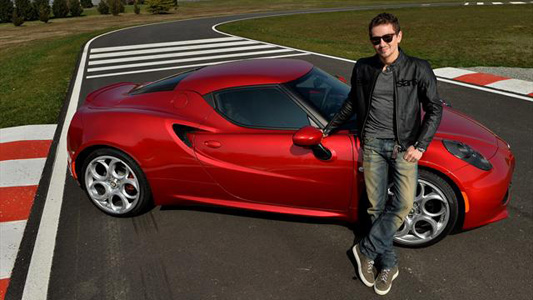 Lorenzo in Superbike... con un'Alfa 4C!