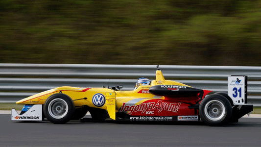 Silverstone, qualifica 1: a Blomqvist la prima pole