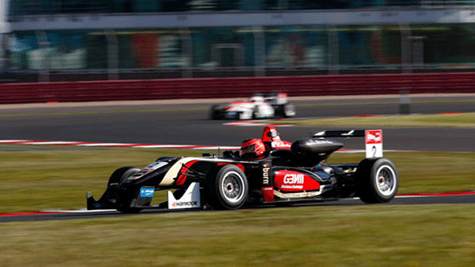 Silverstone, Qualifica 2<br>Prema leader con il deb Ocon e Latifi