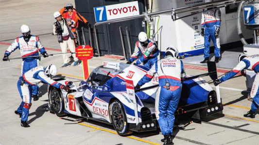 Silverstone - Qualifica<br>Toyota in pole per cinque millesimi!