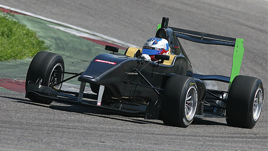 Primo test in pista per la Tatuus Toyota