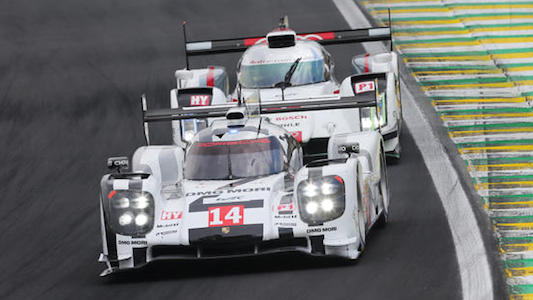 Interlagos - Gara<br>Vince la Porsche, paura per Webber